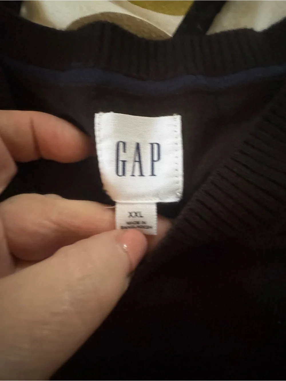 GAP Black Crewneck Sweater